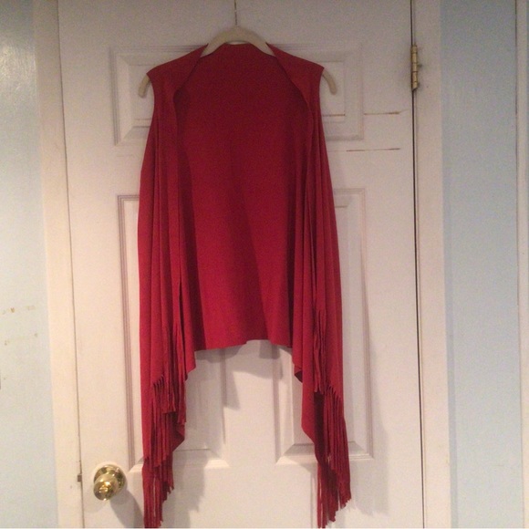 Women’s Large, Red Fringed  Vest, Suede like material - Picture 4 of 4